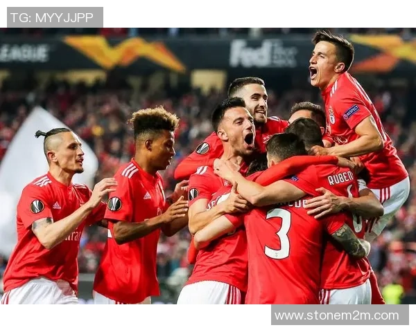 国王杯精彩对决AC米兰3-0战胜本菲卡帽子戏法引爆全场激情